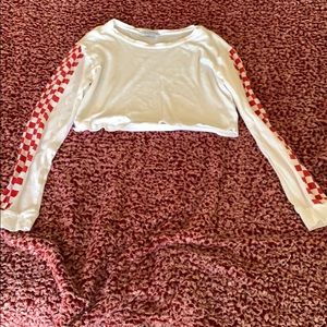 Fashion Nova cropped long sleeve.